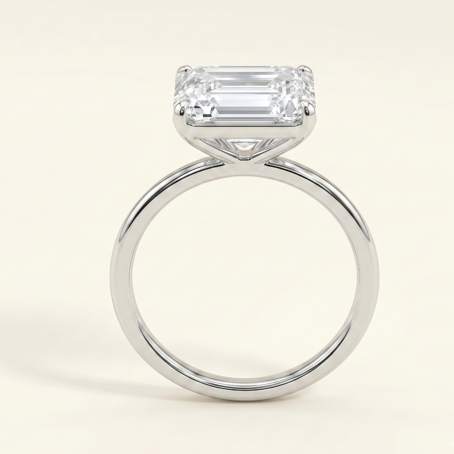 Engagement Ring Emerald