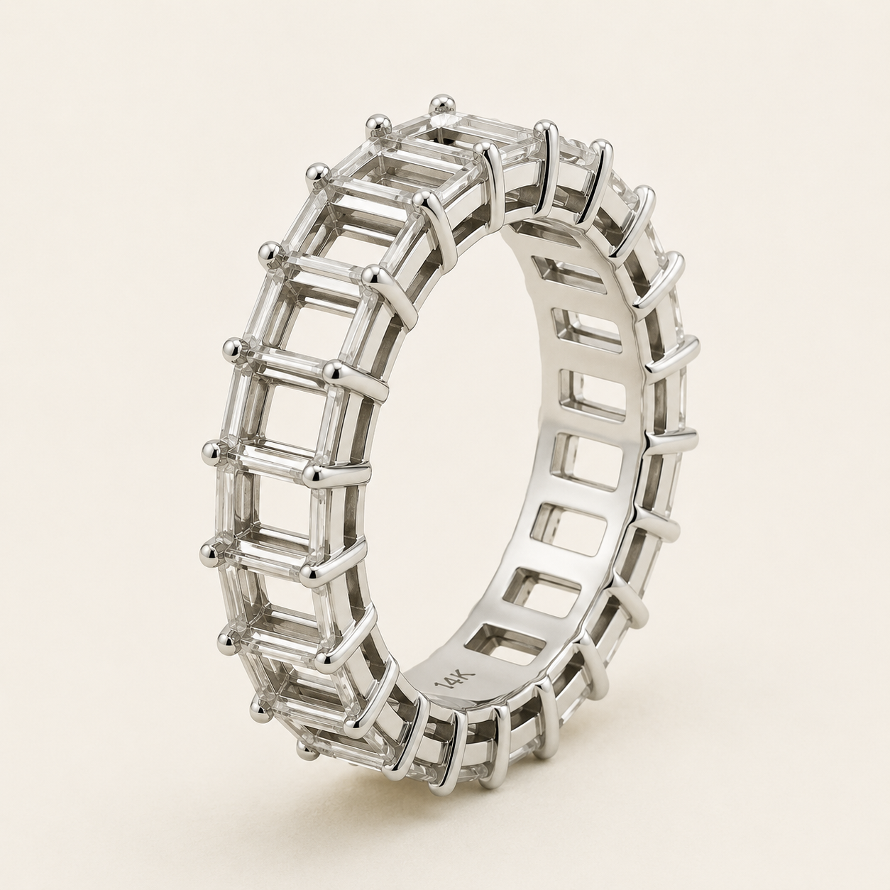 Eternity Band Emerald-NS